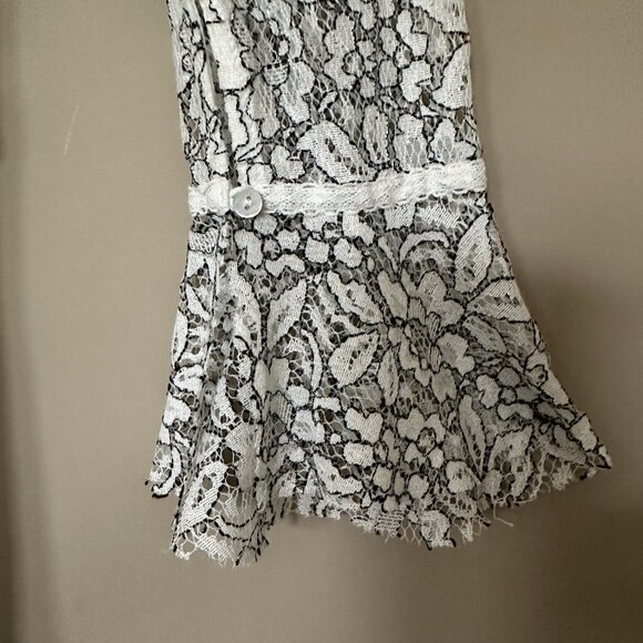 SOLD Free People M White Sheer Lace Dress / Tunic Victorian Boho Bride Bell Slee - Picture 9 of 13